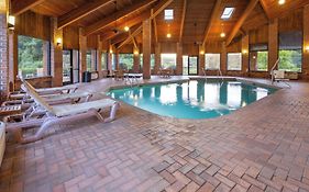 Baymont By Wyndham Lagrange